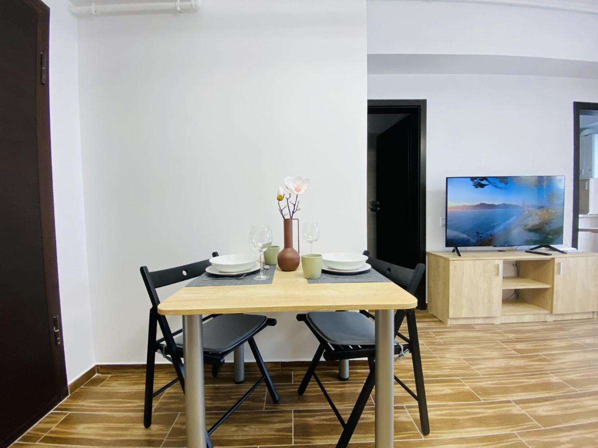 New City Studios With Balcony Bucarest Exterior foto